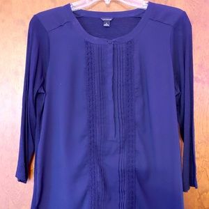 Ann Taylor navy blue top size Small